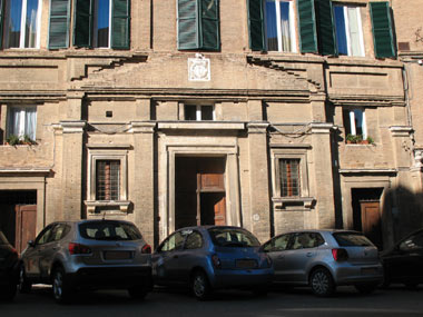 chiesa in Pian dei Mantellini, Siena