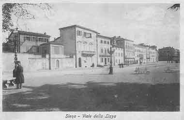 Foto d'epoca di Piazza della Lizza a Siena