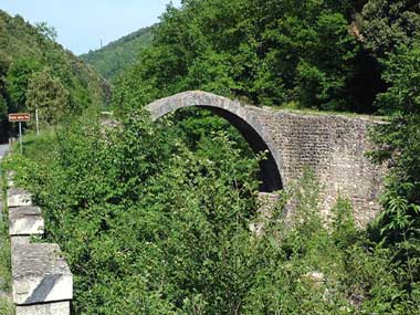 Pia Tolomei, ponte della pia